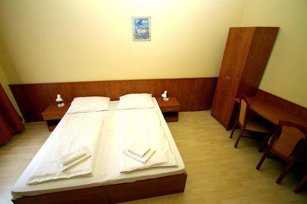 Hotel In Hernals Viena