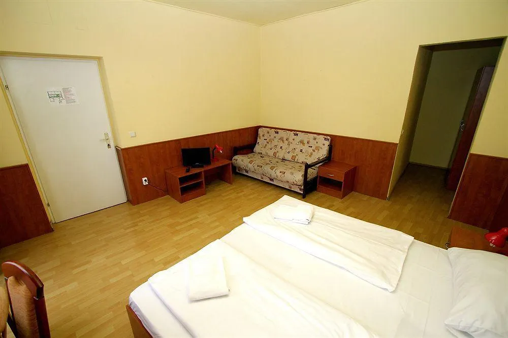 **  Hotel In Hernals Viena Austria