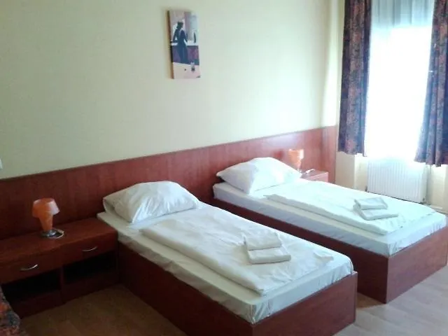 Hotel In Hernals Viena